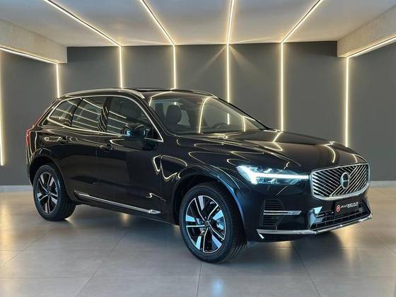 VOLVO XC60 2.0 T8 PHEV PLUS AWD GEARTRONIC